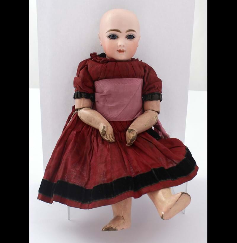 ANDRE THUILLIER; a late 19th century French doll.